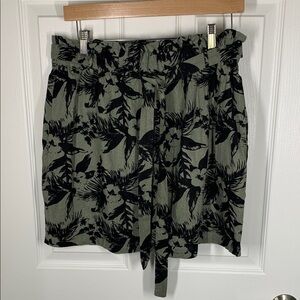 Oasis green with black floral print linen blend skirt size 10-12